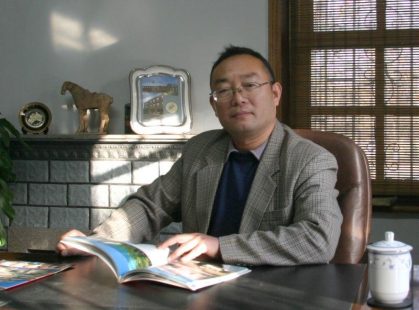 1.jpg 校長(zhǎng)